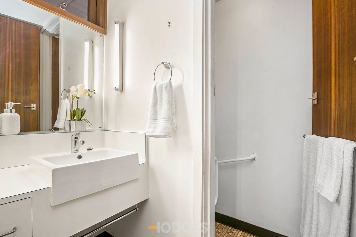 18 Sunset Avenue Beaumaris - Residential for sale