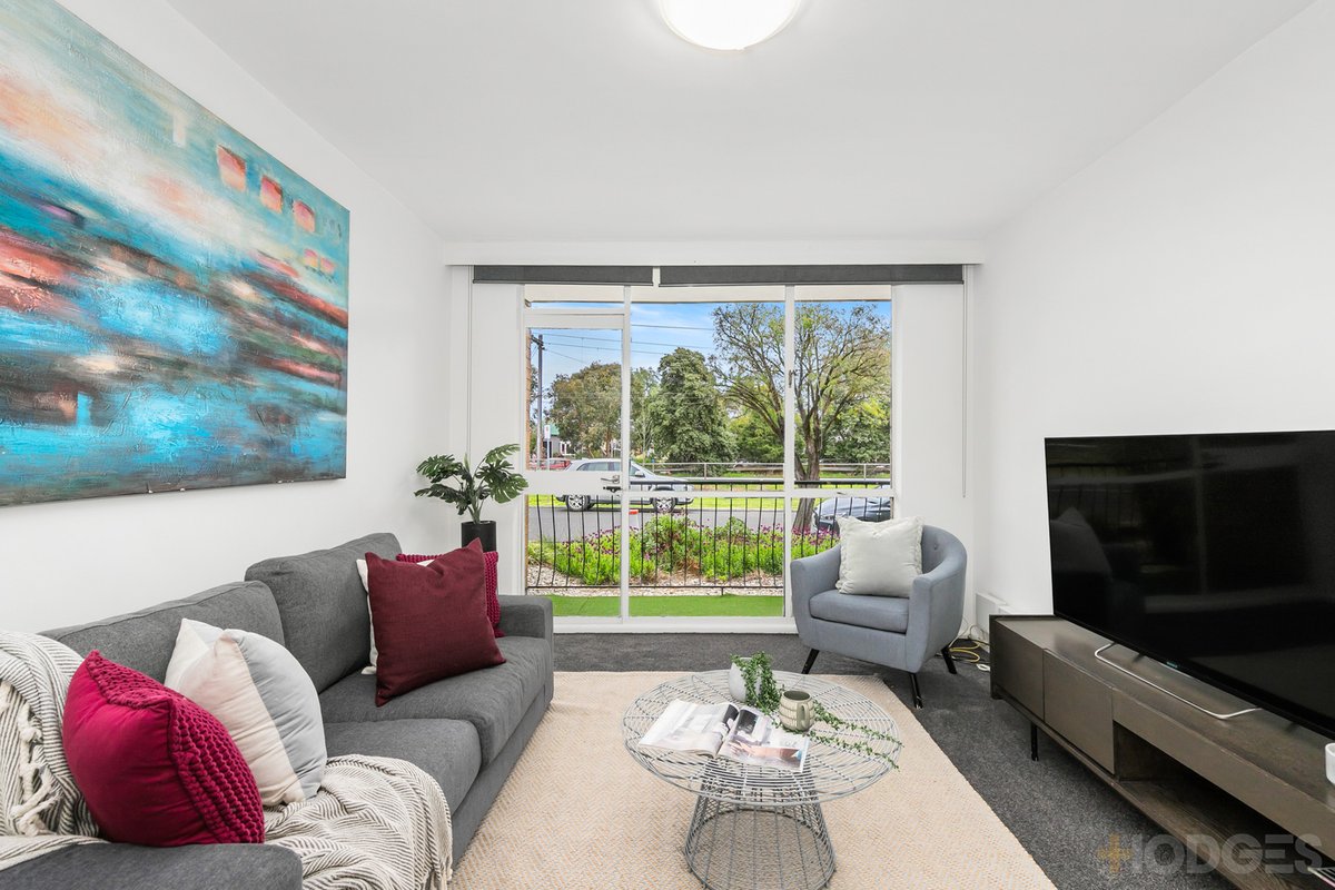 1 / 81 Bellairs Avenue Yarraville - Residential for sale