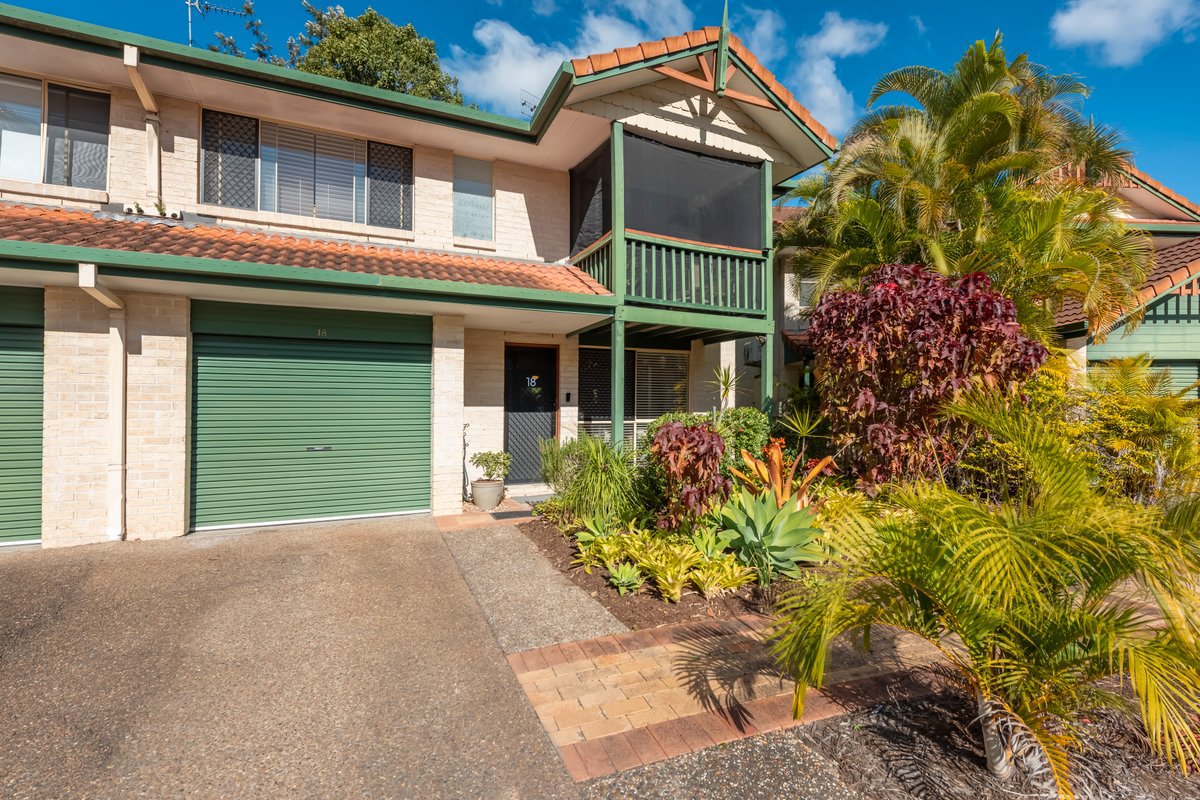 18/1 Township Drive, BURLEIGH HEADS QLD 4220