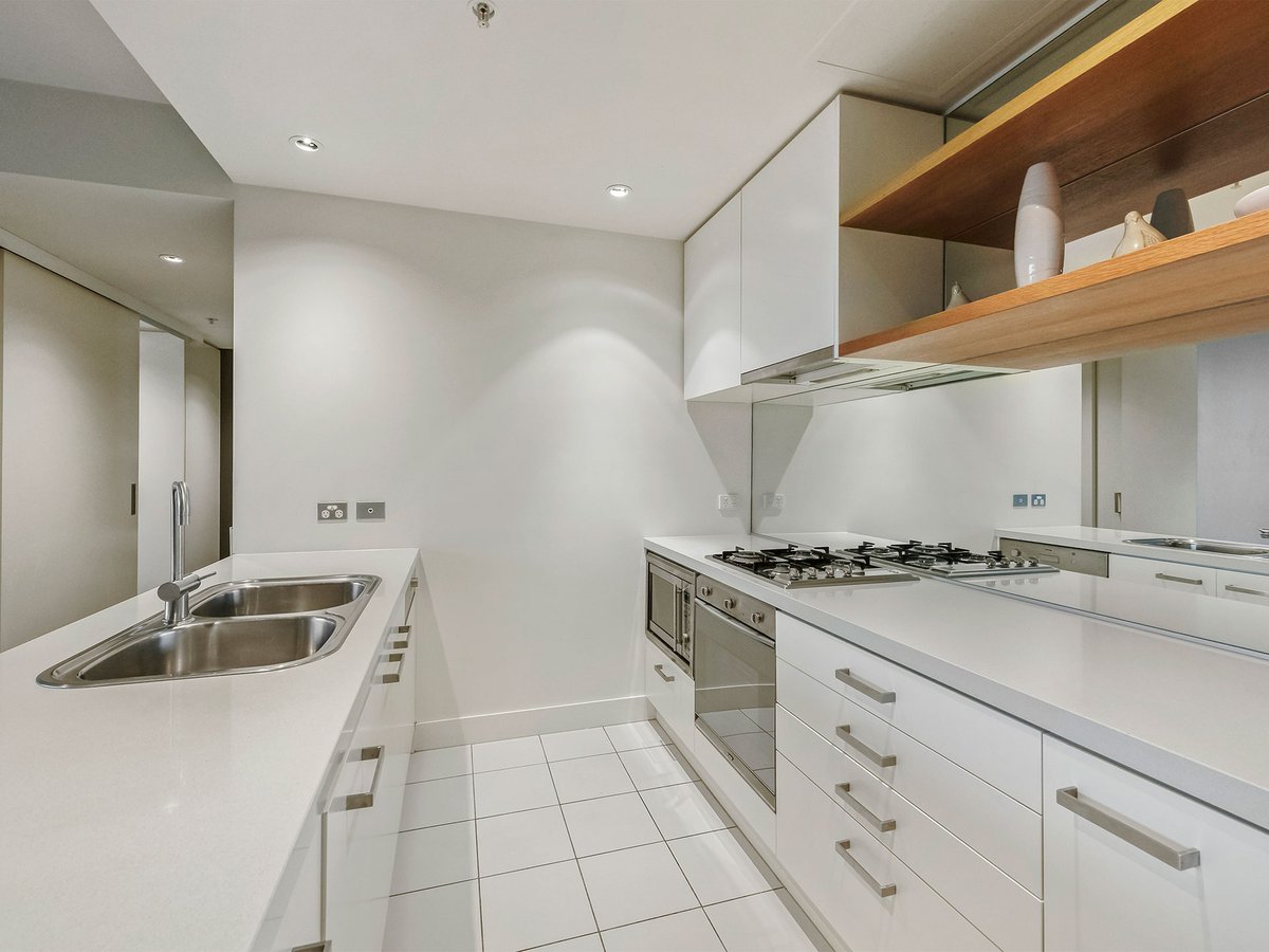 1810 / 1 Freshwater Place SOUTHBANK - Residential for sale