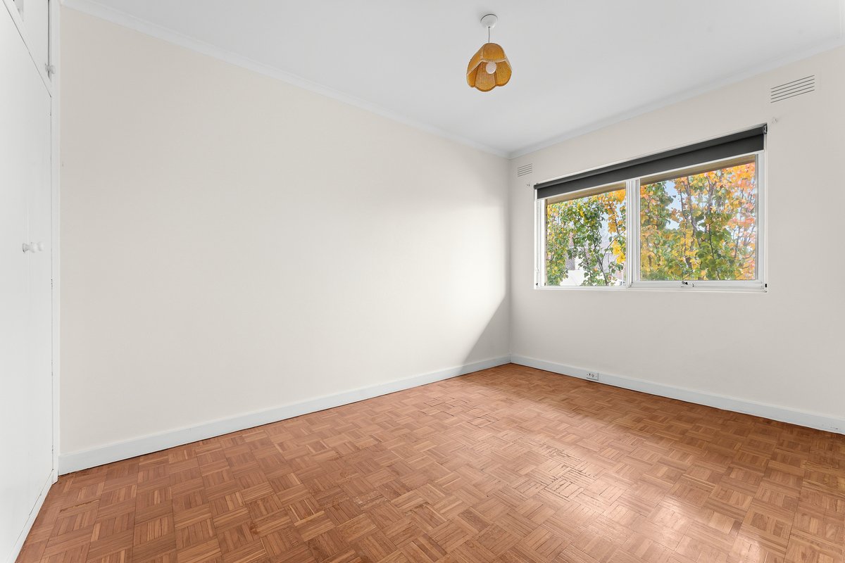 18 / 11 Cheel Street  Armadale - Residential for lease