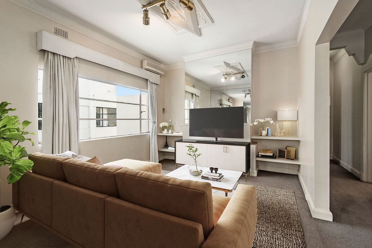 18 / 32 Queens Road MELBOURNE - Residential for sale