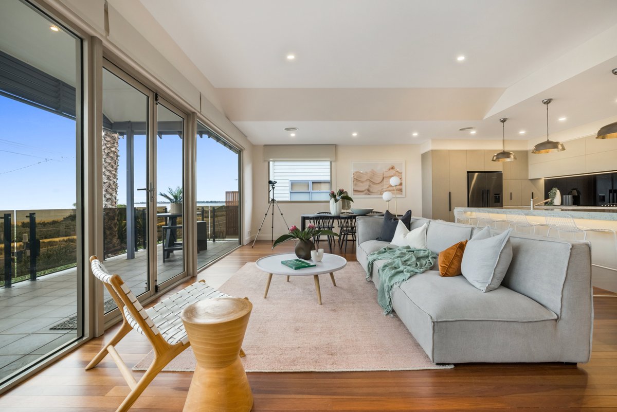 184 Beach Road MORDIALLOC - Residential for sale