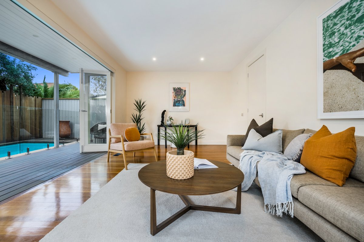 184 Beach Road MORDIALLOC - Residential for sale