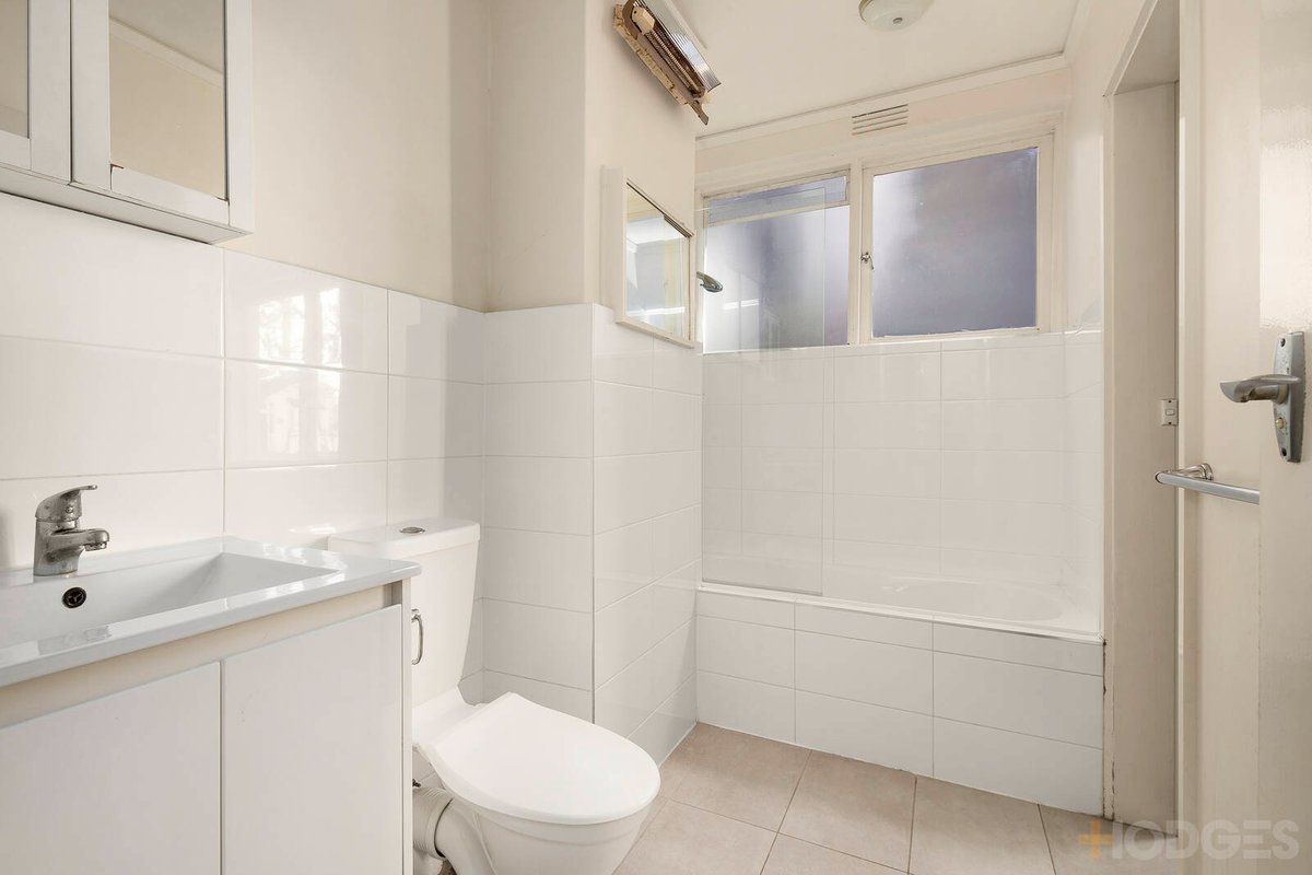 1 / 86 Cromwell Road South Yarra - Residential for sale