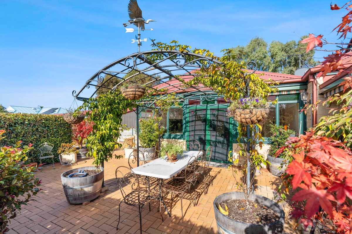 19-25 Forest Road South Lara - Residential for sale