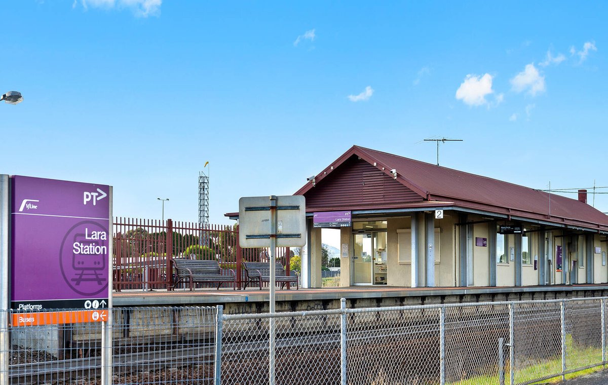 19-25 Forest Road South Lara - Residential for sale