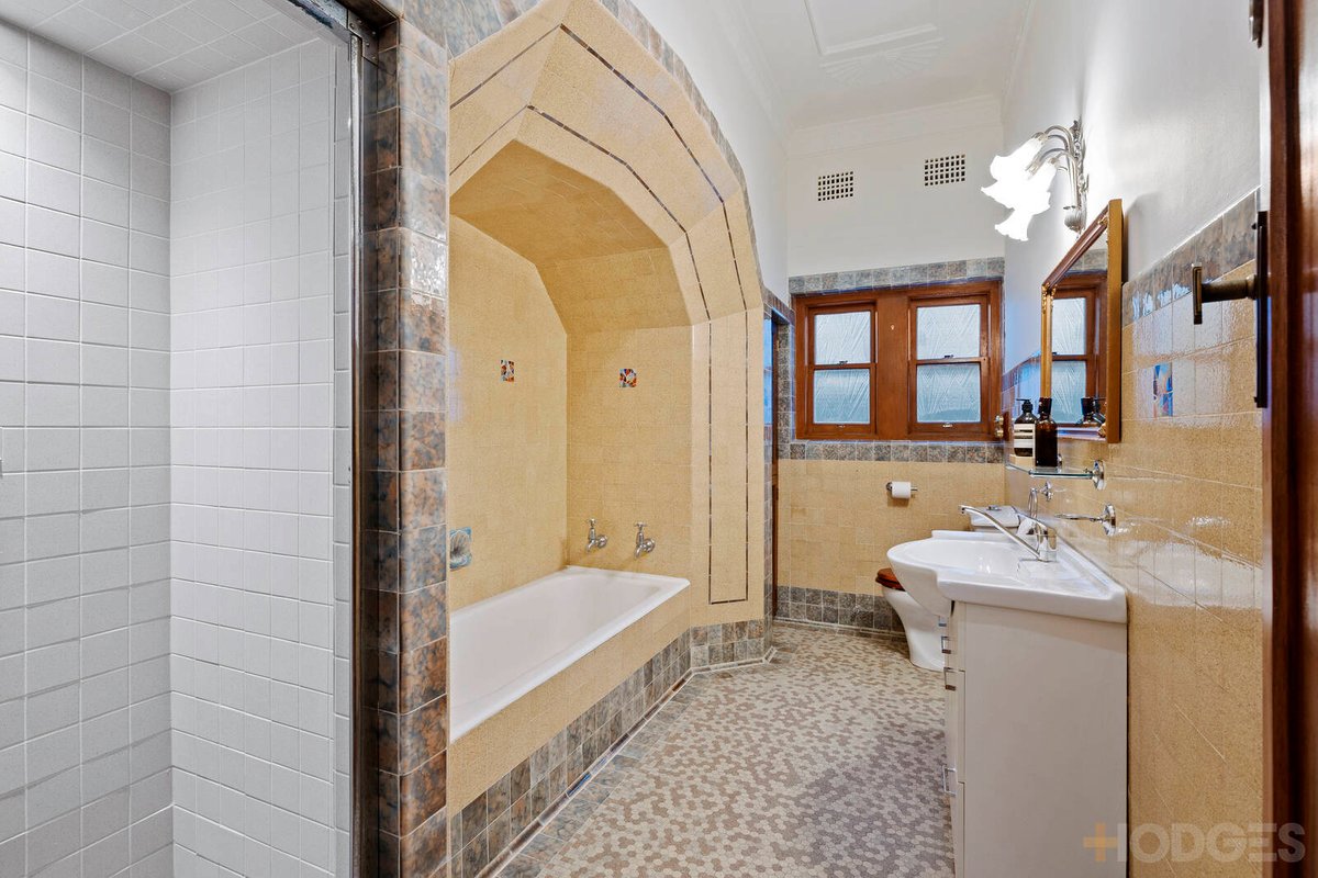 19 Bridge Street Hampton - Residential for sale