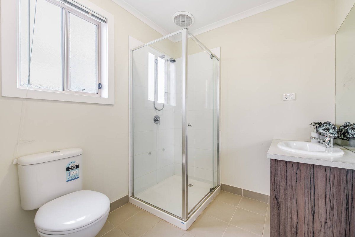 19 Brockwell Crescent Manor Lakes - Residential for sale