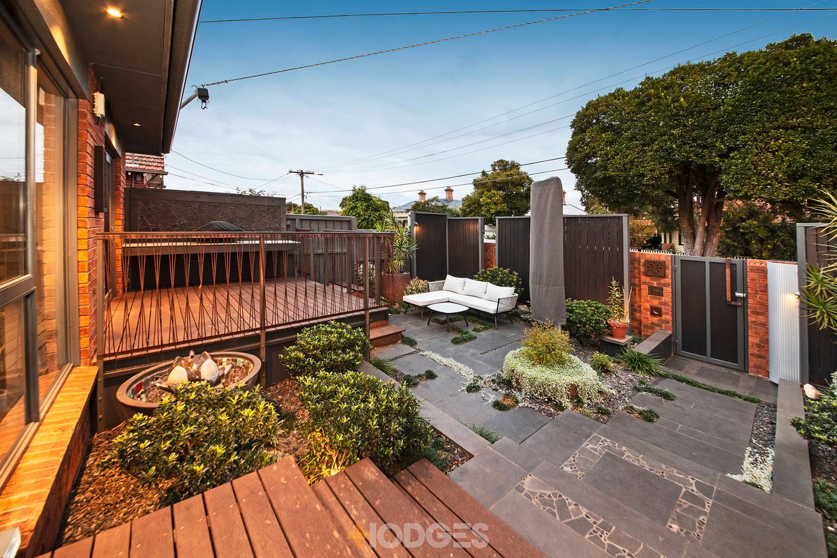 1 / 9 Coape Street Cheltenham - Residential for sale