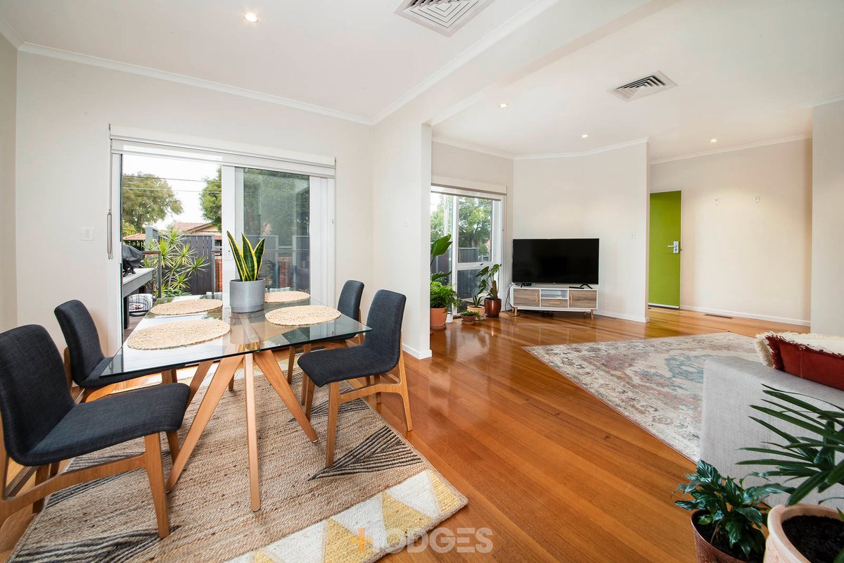 1 / 9 Coape Street Cheltenham - Residential for sale