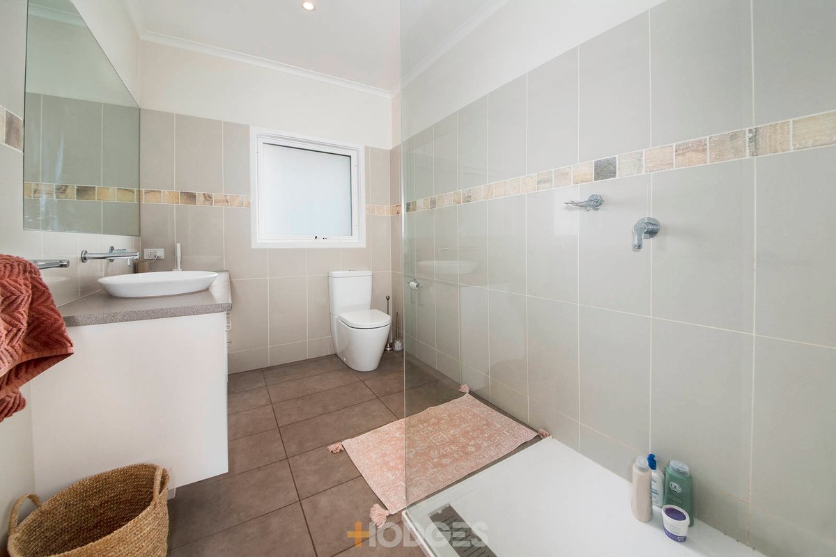 1 / 9 Coape Street Cheltenham - Residential for sale