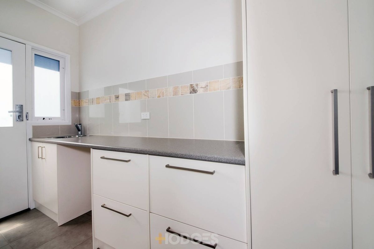 1 / 9 Coape Street Cheltenham - Residential for sale