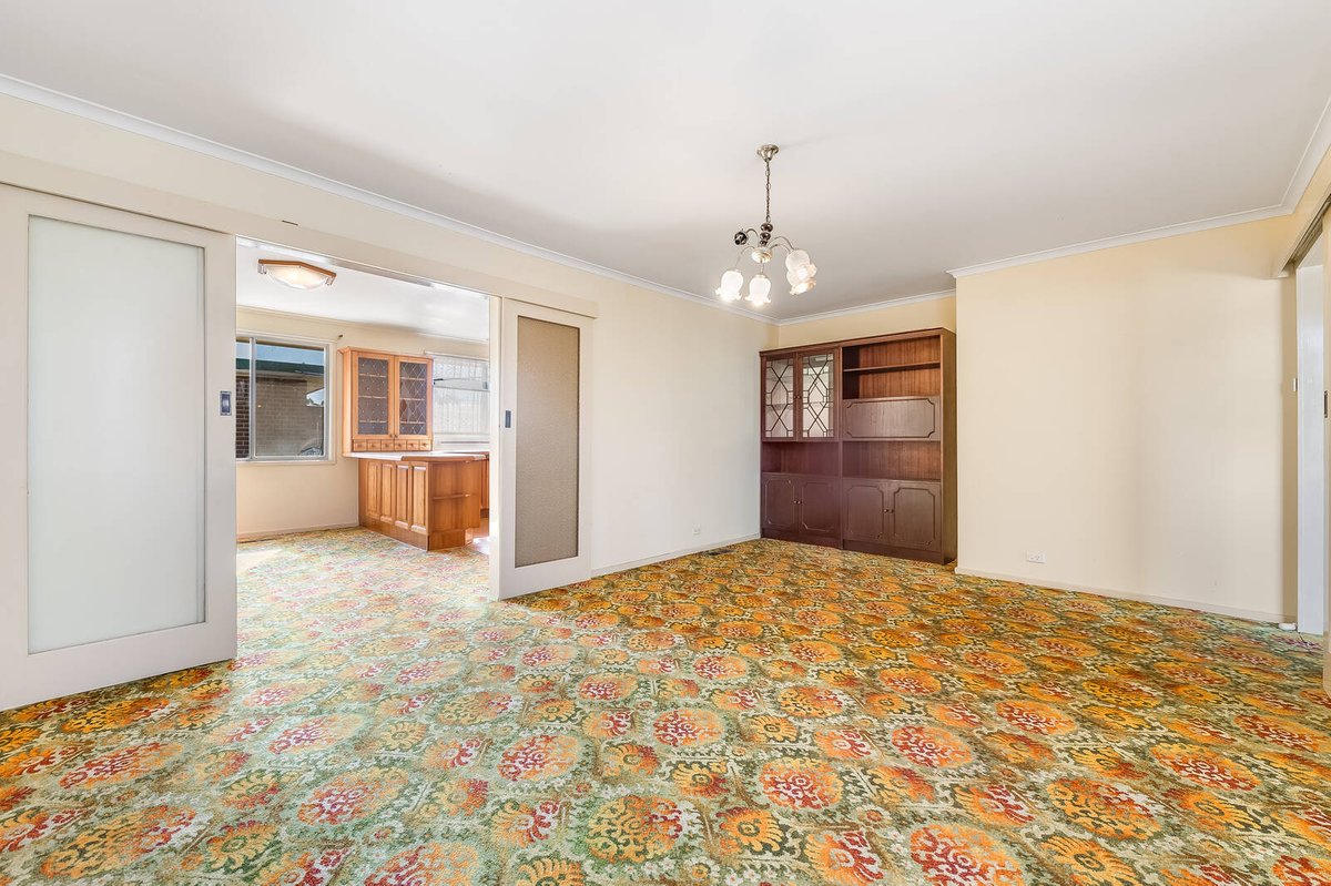 19 Dummett Avenue Hoppers Crossing - Residential for sale