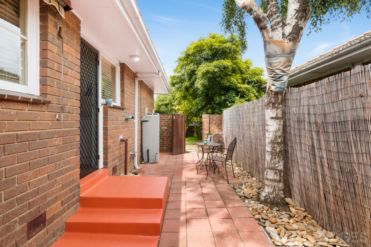 1 / 9 Highett Road Hampton - Residential for sale