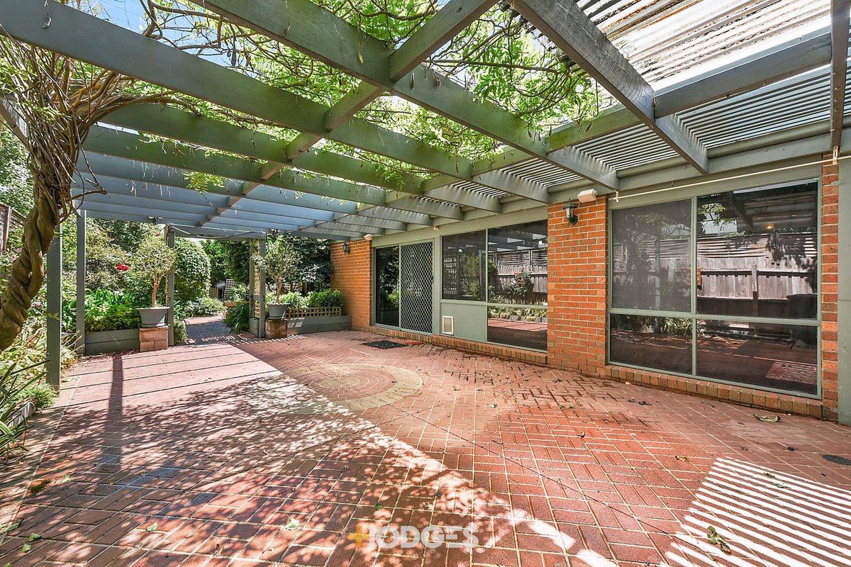 19 Hillston Court Narre Warren South - Residential for sale