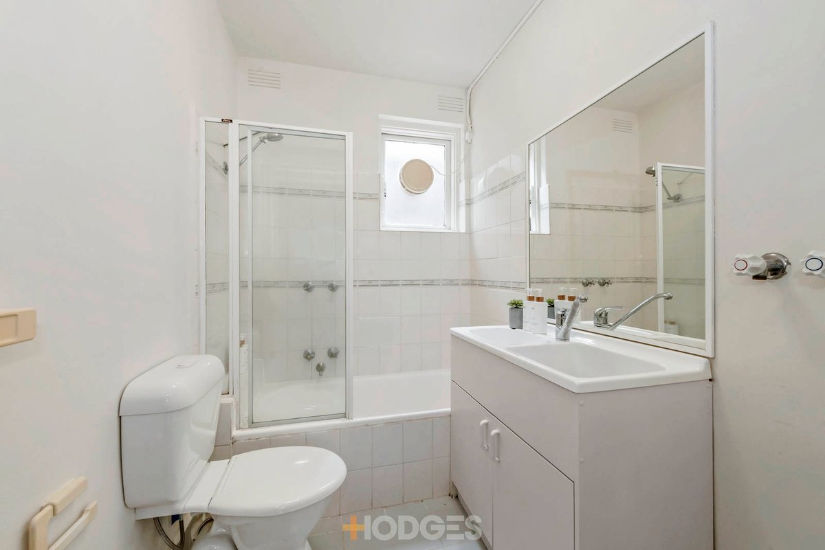 1 / 9 Joyce Street Elwood - Residential for sale