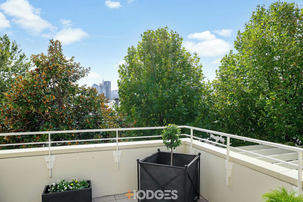 1 / 9 Liardet Street PORT MELBOURNE - Residential for sale