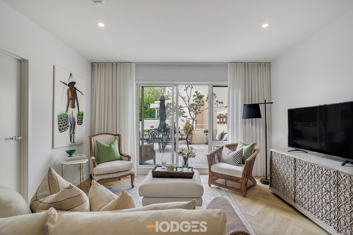 1 / 9 Liardet Street PORT MELBOURNE - Residential for sale