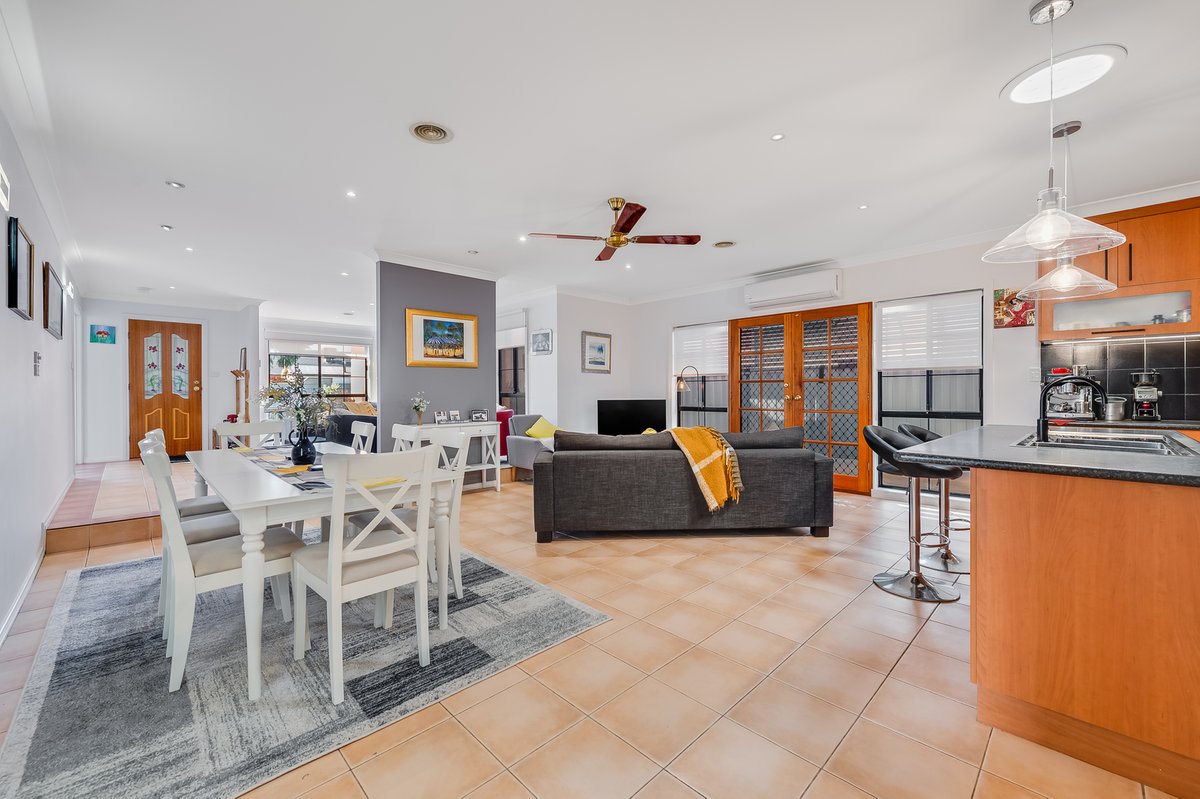 19 Melpomene Boulevard Tarneit - Residential for sale