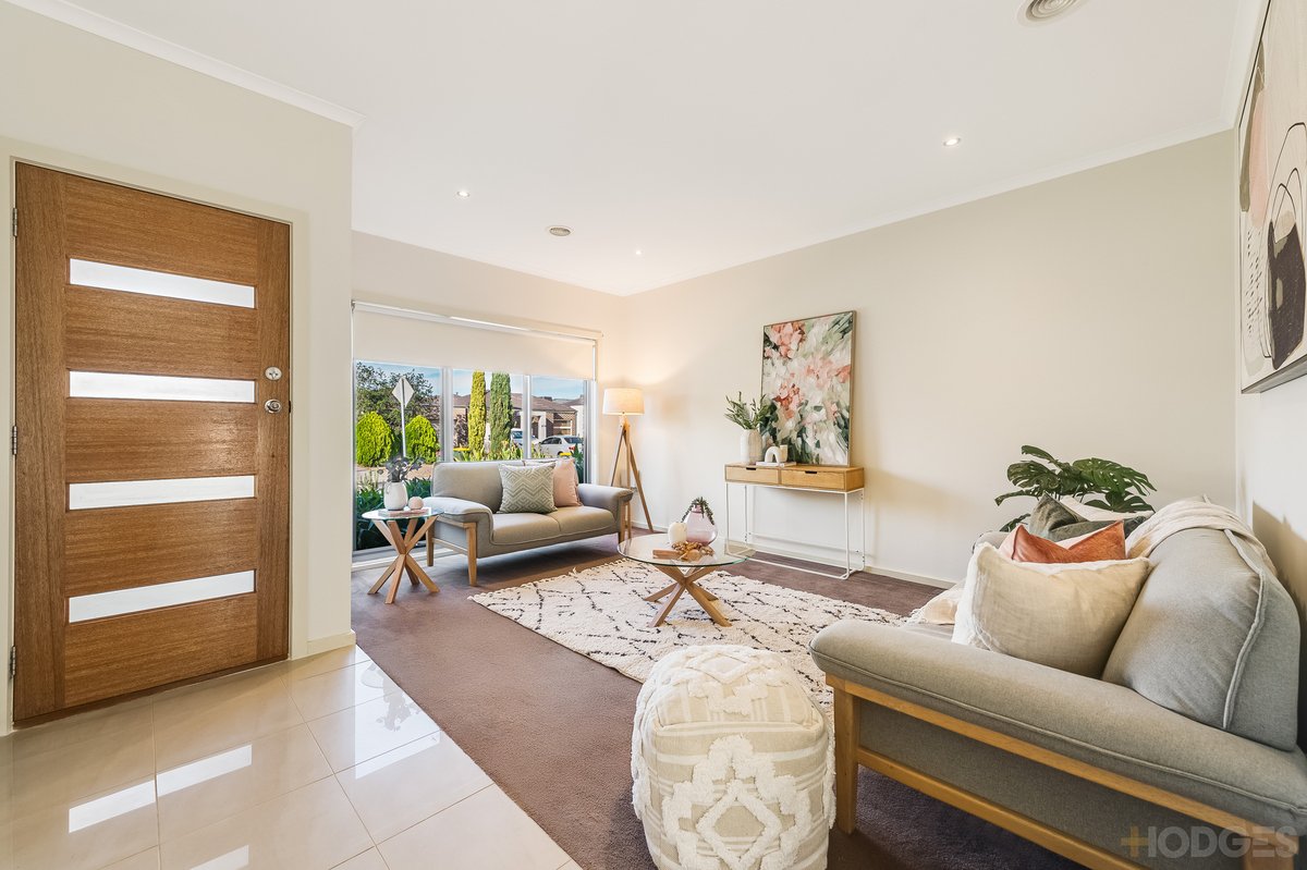 1 / 9 Montana Drive Werribee - Residential for sale