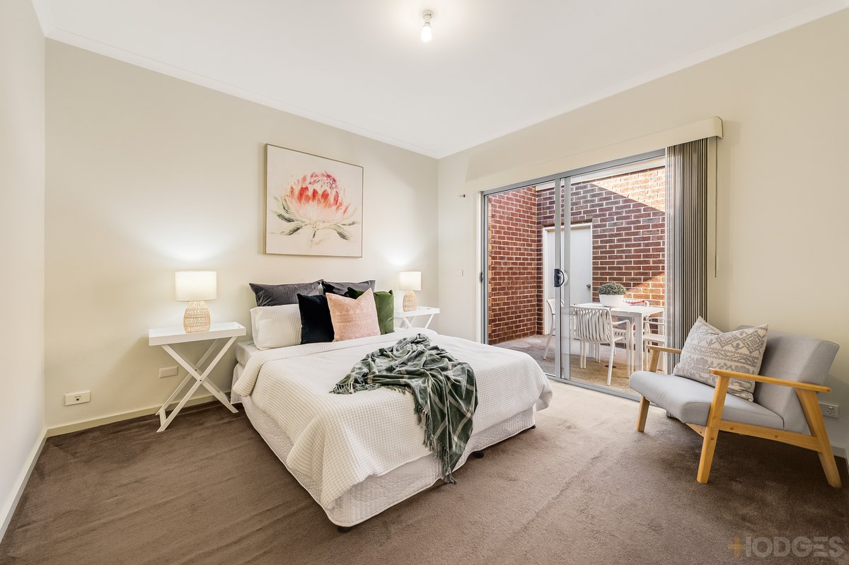 1 / 9 Montana Drive Werribee - Residential for sale