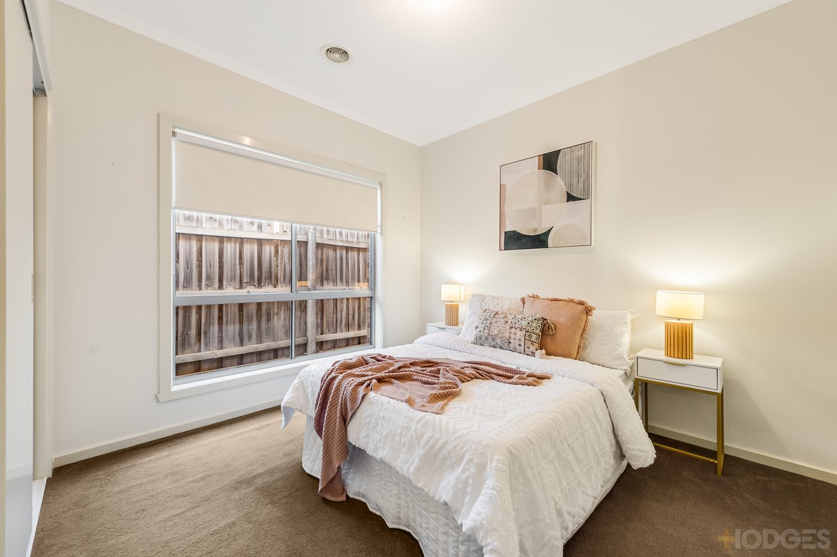 1 / 9 Montana Drive Werribee - Residential for sale