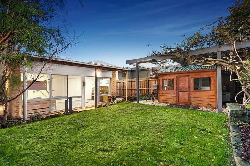 19 Seaview Cres Black Rock - Residential for lease