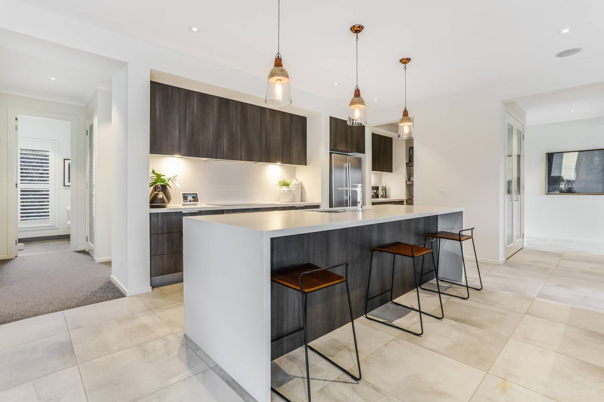19 Terama Chase Werribee - Residential for sale