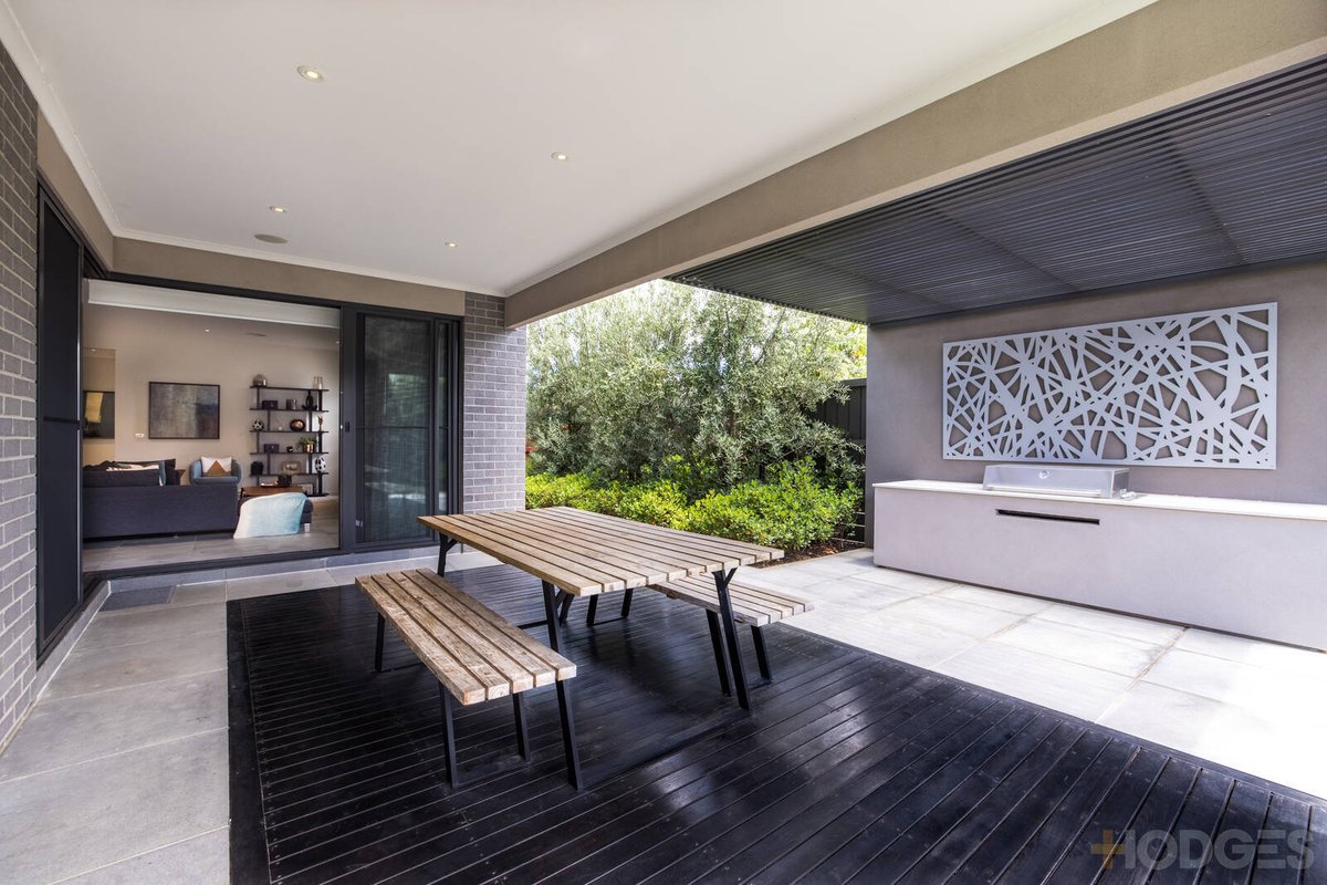 19 Terama Chase Werribee - Residential for sale