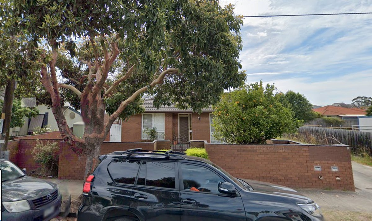 1 / 9 Tranmere Avenue CARNEGIE - Residential for sale