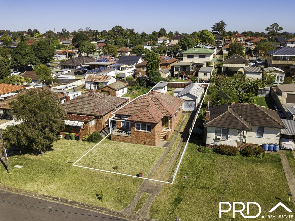196 Gascoigne Road, YAGOONA NSW 2199