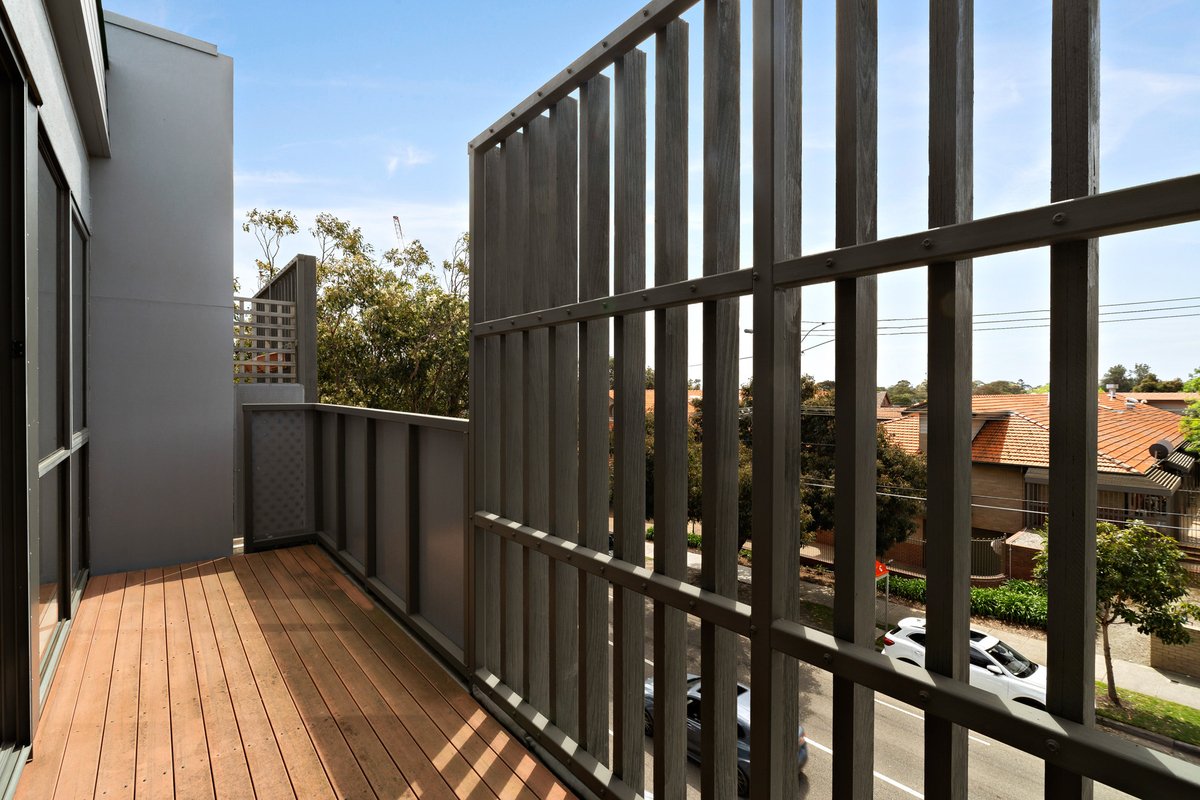 19 / 62-72 Bay Road Sandringham - Residential for lease