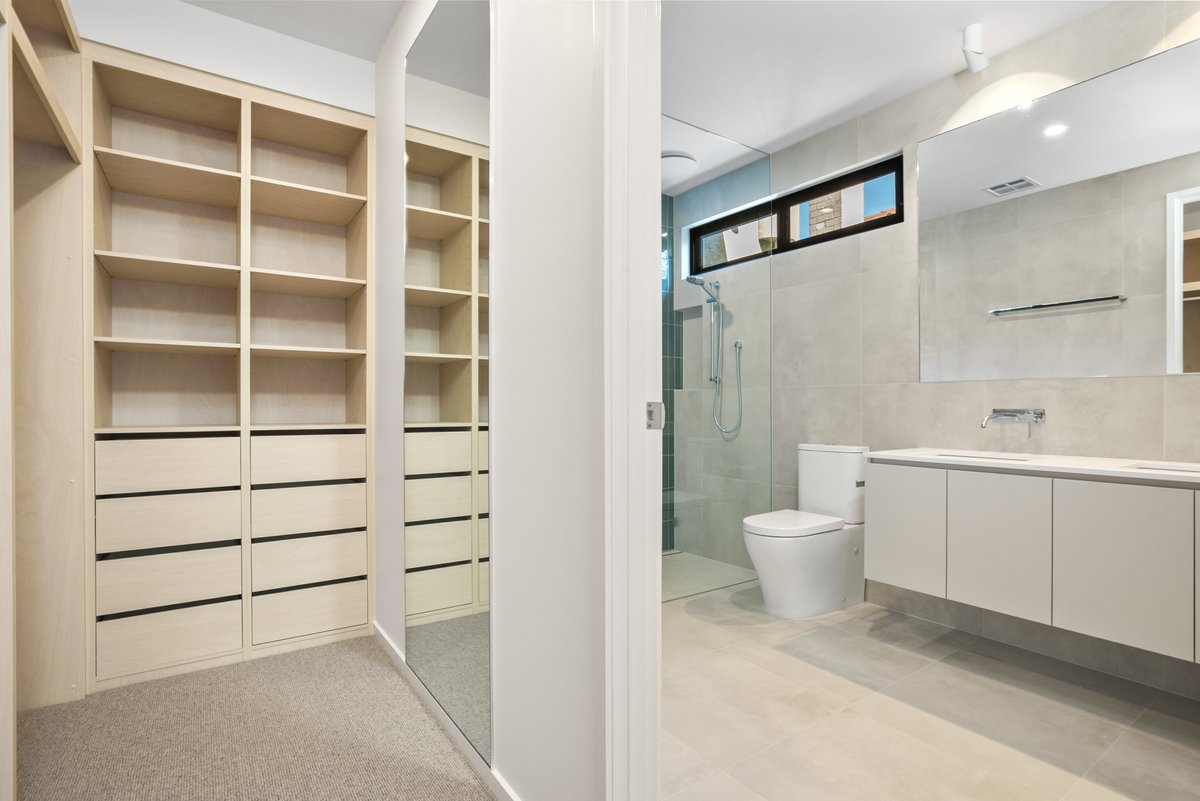 19A Booker Street Street Cheltenham - Residential for lease