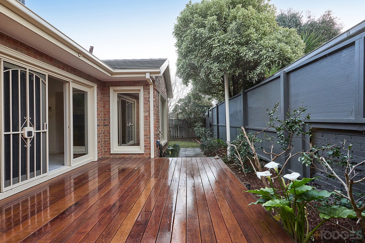 1A Seaview Crescent Black Rock - Residential for sale