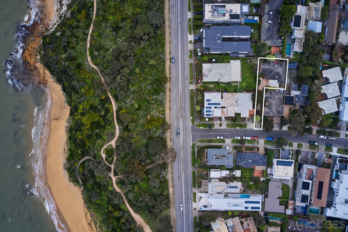 1A Seaview Crescent Black Rock - Residential for sale