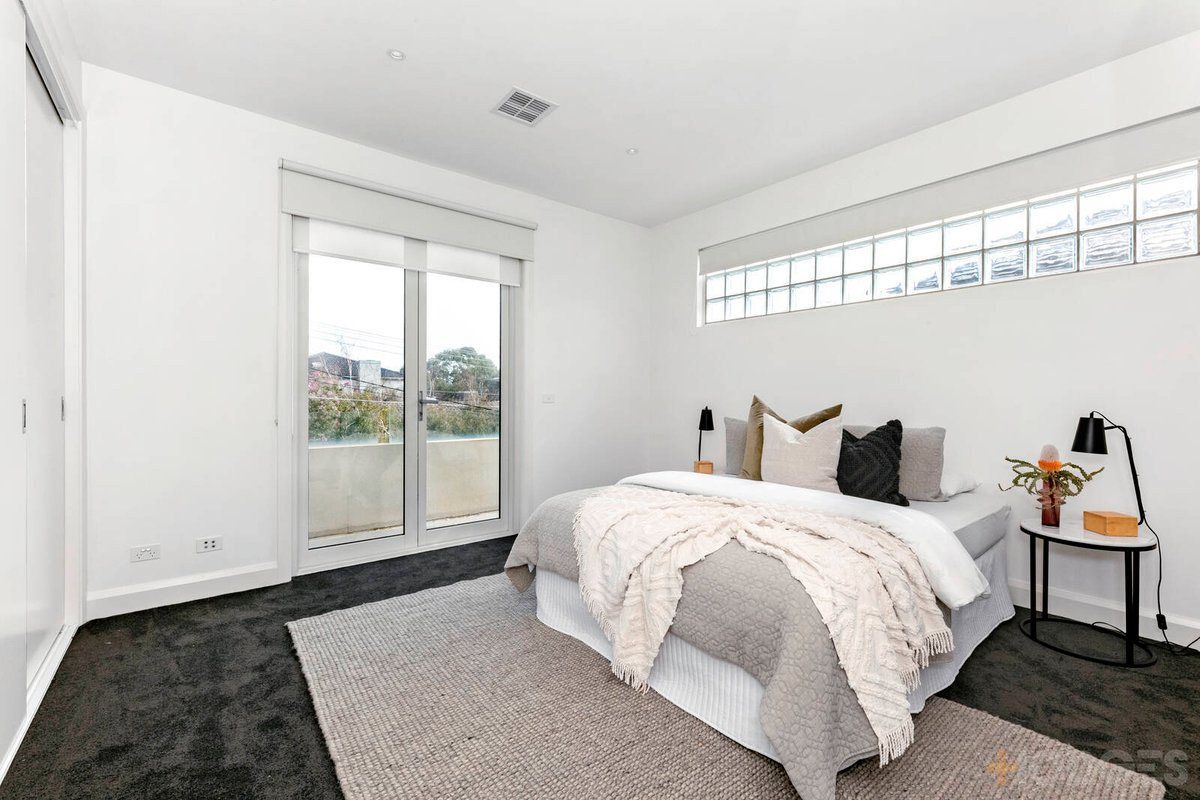 1B Vista Road Hampton - Residential for sale