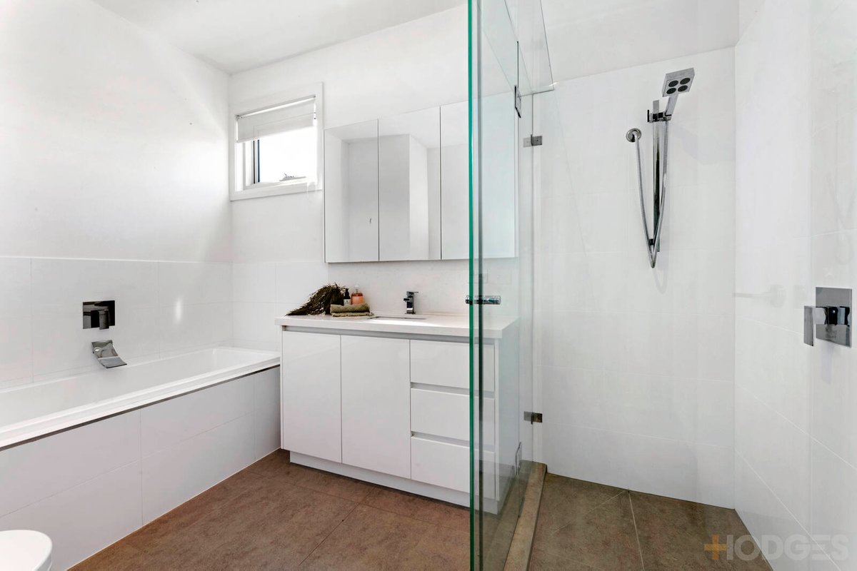 1B Vista Road Hampton - Residential for sale