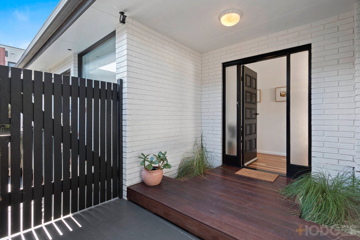 1C Bridge Street Hampton - Residential for sale