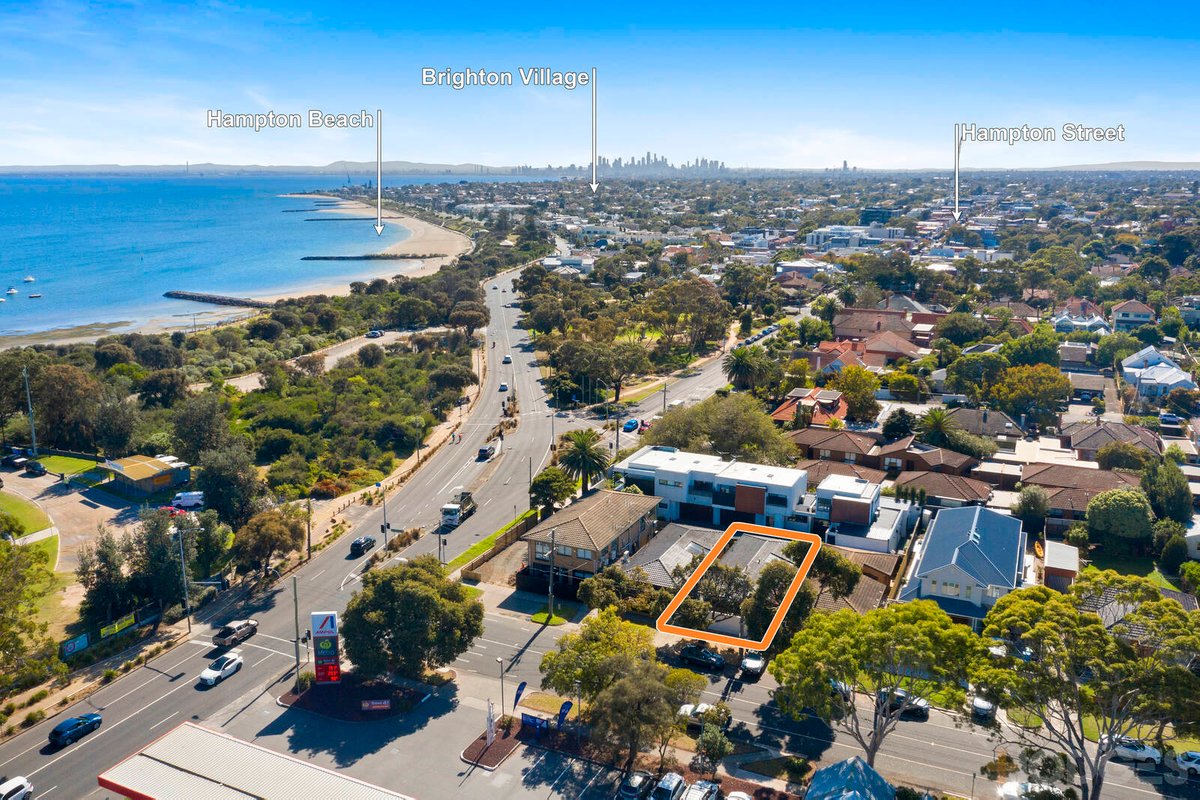 1C Bridge Street Hampton - Residential for sale
