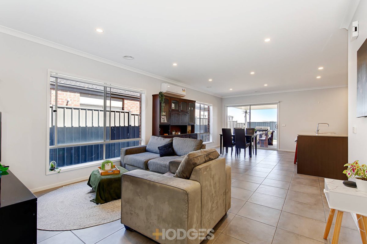 2 Abbeygate Drive Werribee - Residential for sale