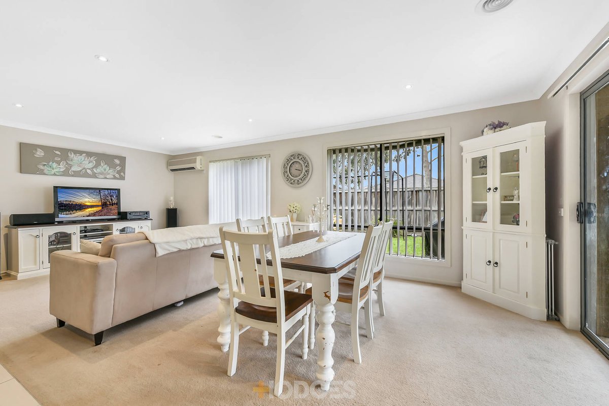 2 Armstrong Street Cranbourne East - Residential for sale