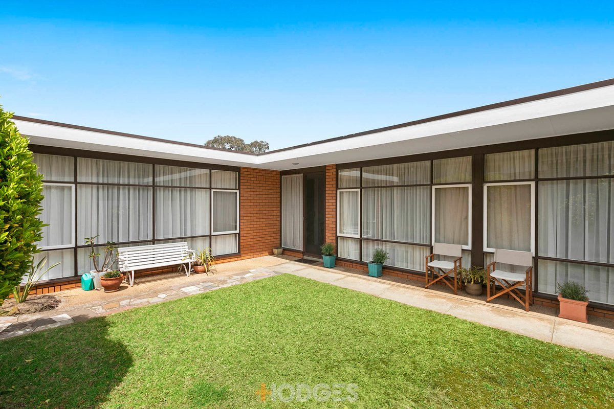 2 Bellaire Court Beaumaris - Residential for sale