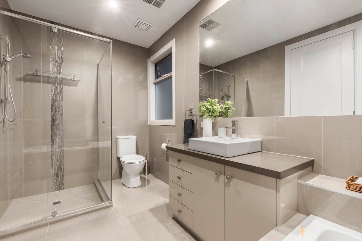 2 Carolyn Street Hampton - Residential for sale