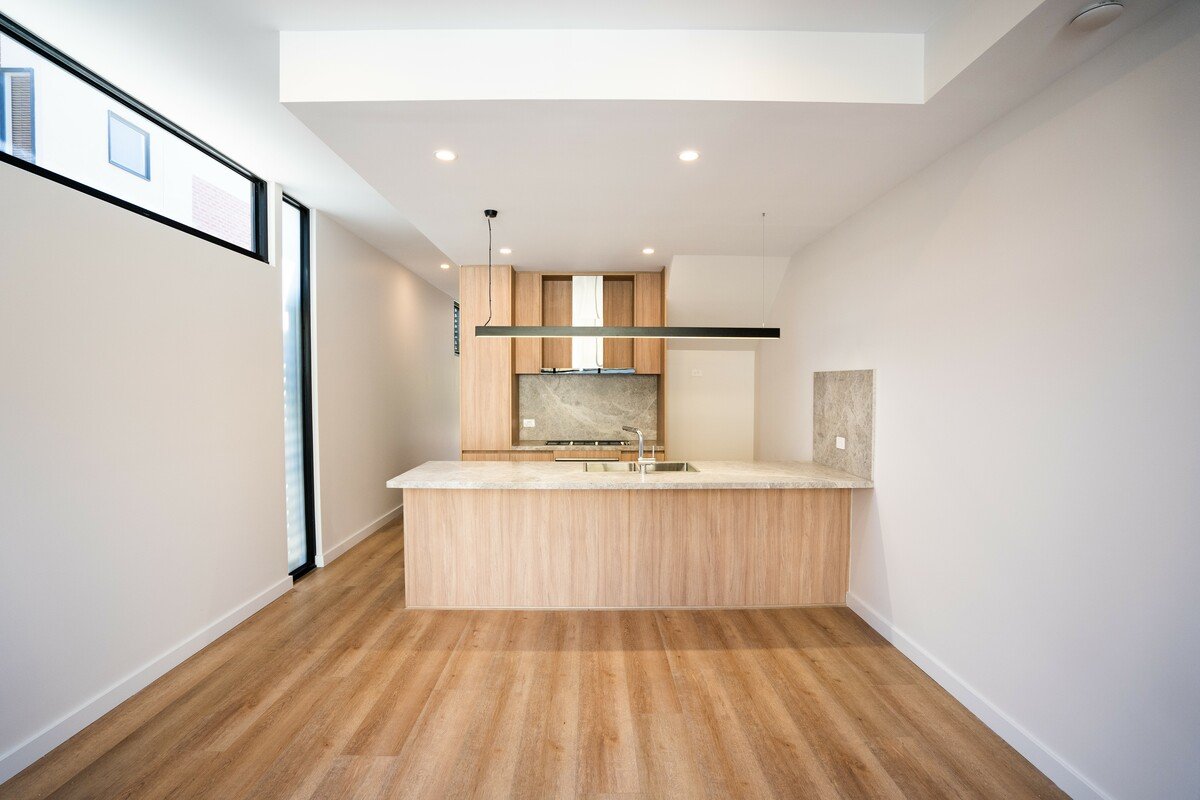 2 Clarendon Place SOUTH MELBOURNE - Residential for lease
