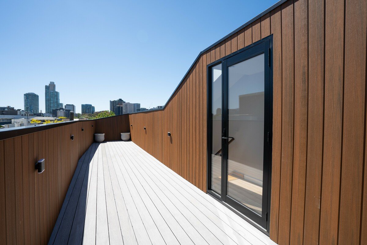 2 Clarendon Place SOUTH MELBOURNE - Residential for lease