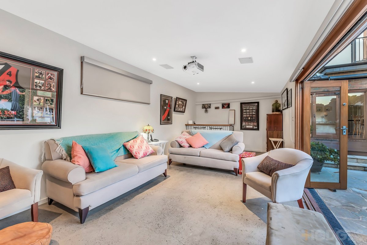 2 Dendy Court Cheltenham - Residential for sale