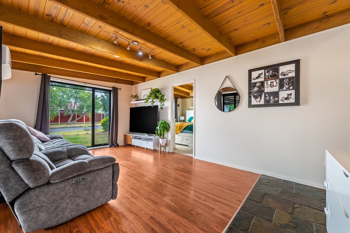2 Draytons Place Wyndham Vale - Residential for sale