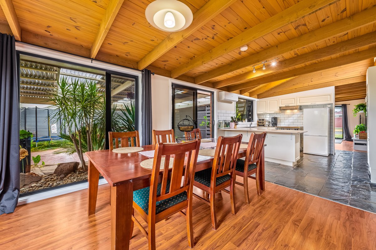 2 Draytons Place Wyndham Vale - Residential for sale
