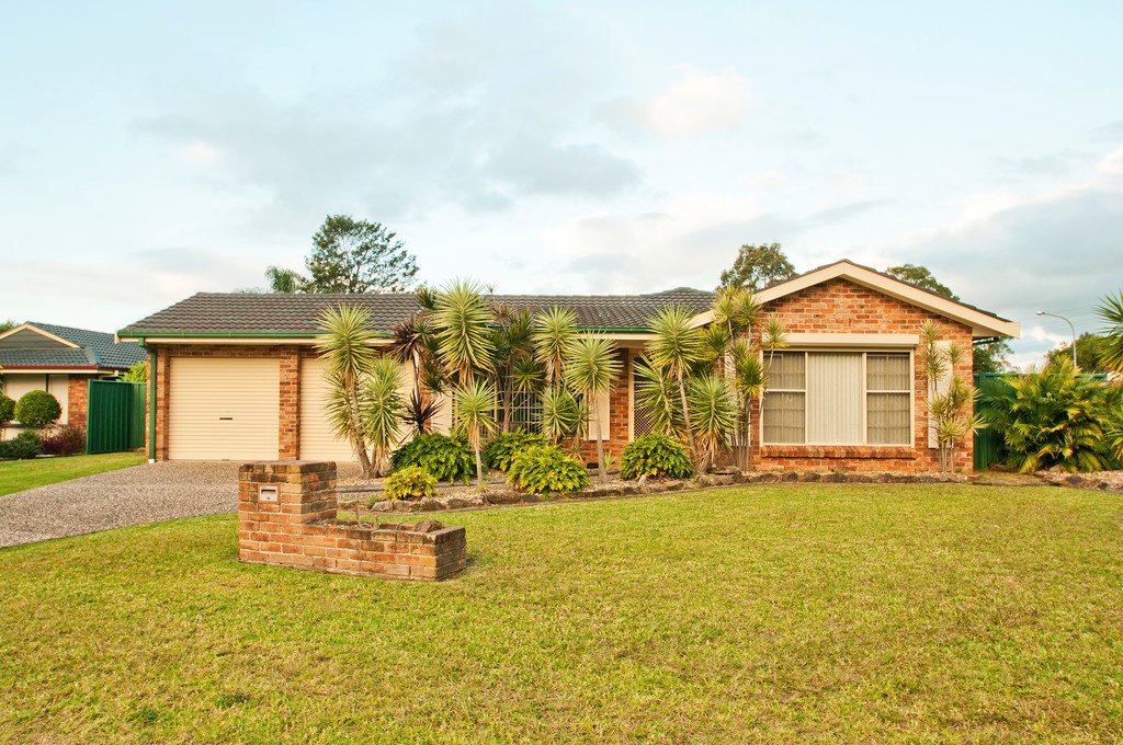 2 Fryer Place, ALBION PARK NSW 2527